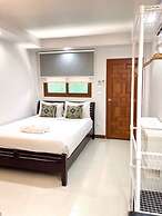 Hub53 Coworking & Coliving Space