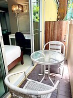 Hub53 Coworking & Coliving Space