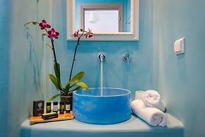 White Harmony Suites