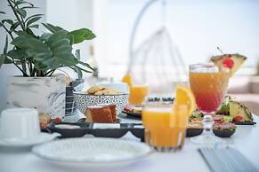 White Harmony Suites