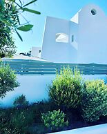 White Harmony Suites