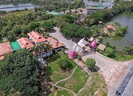 Lang Noi Tan Lap Hotel