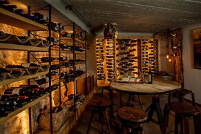 Villa Asterope, Luxury Retreat by Pleiades