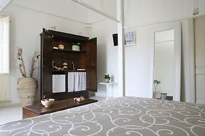 Le Tre Vie Apartment & Room