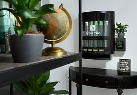 Mr. Katinsky - By TLV2GO