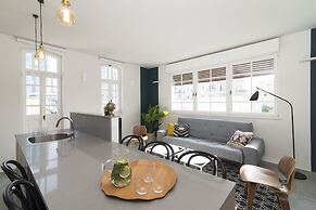 Mr. Katinsky - By TLV2GO