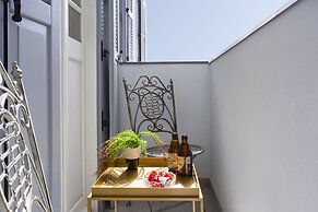 Mr. Katinsky - By TLV2GO