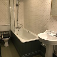 Green Dragon Hotel