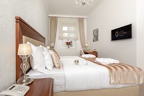 Le Premier Boutique Hotel