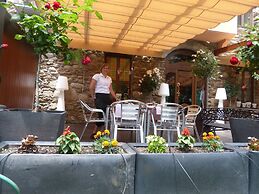 Hostal Vall d'Aneu