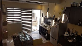 2 Bedroom Villa by AP at Tagaytay Hampton Villa