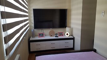 2 Bedroom Villa by AP at Tagaytay Hampton Villa