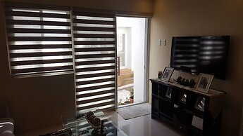 2 Bedroom Villa by AP at Tagaytay Hampton Villa