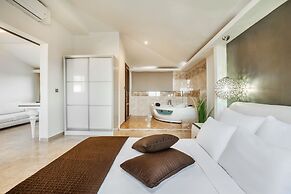 Philoxenia Spa Hotel