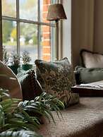 Scarborough Hill Country Inn