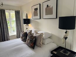 Scarborough Hill Country Inn