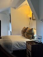Scarborough Hill Country Inn