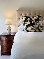 Scarborough Hill Country Inn