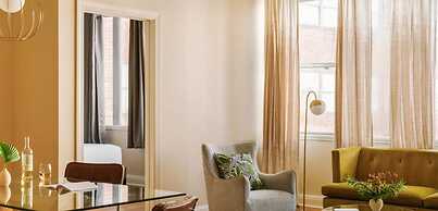 Roami at Duncan Plaza