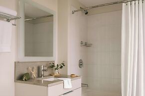 Sonder by Marriott Bonvoy Pierce Boston Apartments Fenway