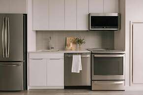 Sonder by Marriott Bonvoy Pierce Boston Apartments Fenway