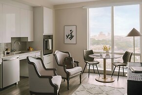 Sonder by Marriott Bonvoy Pierce Boston Apartments Fenway