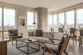 Sonder by Marriott Bonvoy Pierce Boston Apartments Fenway