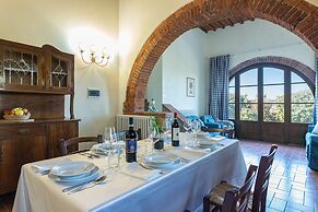 Tenuta La Pieve Casale Il Giglio