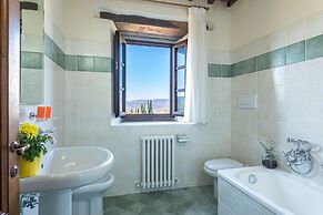 Tenuta La Pieve Casale Il Giglio
