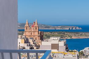 Yellow Pearl Apartments