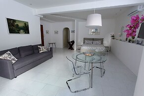 Il SanFilippo Apartments and Rooms