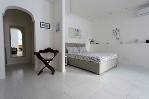 Il SanFilippo Apartments and Rooms