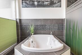 Garner Bremen City by IHG