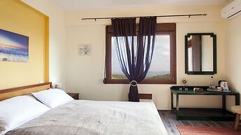 Foivos and Athina Villas