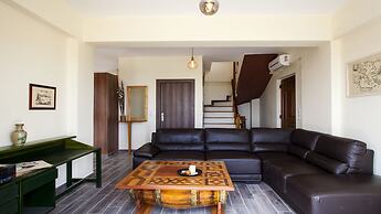 Foivos and Athina Villas