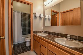 Keystone Bristlecone Home 31