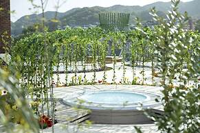 ROYAL CHESTER NAGASAKI hotel & retreat