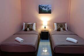 Baan Yaychoey Kiriwong