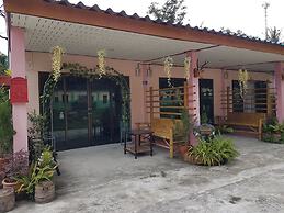 Baan Yaychoey Kiriwong