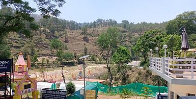 Shivalik River Retreat