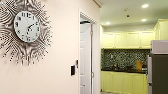 Scenic Valley Luxury 2BR SW Pool 07th