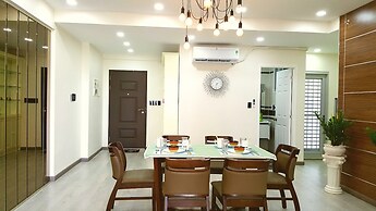 Scenic Valley Luxury 2BR SW Pool 07th