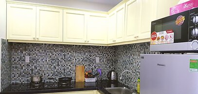 Scenic Valley Luxury 2BR SW Pool 07th