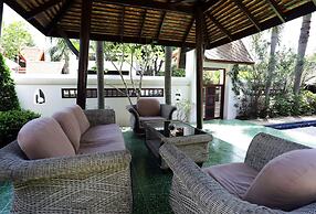 Green Residence Pool Villa