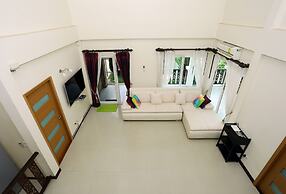 Green Residence Pool Villa