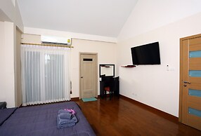 Green Residence Pool Villa