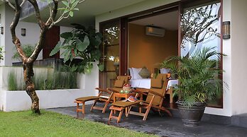 The Longhouse Jimbaran Bali