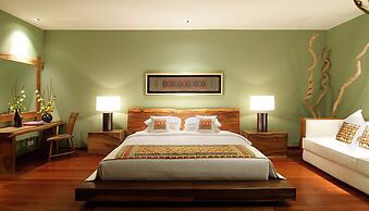 The Longhouse Jimbaran Bali