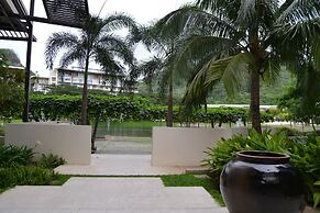Apartment Carola B 711 at Pico de Loro