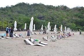 Apartment Carola B 711 at Pico de Loro